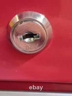 Halfords 5 Drawer Workshop Garage Tool Box Cabinet with Key Lock Red (Dented)