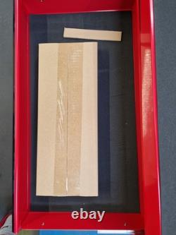 Halfords 8 Drawer & Cabinet Workshop Tool Centre Red Damaged Corner B+