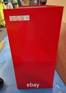 Halfords 8 Drawer & Cabinet Workshop Tool Centre Red (Scratched/Dented) B+