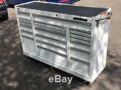 Mac Tools Roller Cabinet 18 drawers Quality for tools/machines