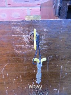 Vintage Moore & Wright 7 Drawer Engineers Tool Chest / Cabinet /Box with 2 keys