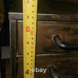 Armoire à outils en acier vintage industriel à cinq tiroirs robuste des années 1950