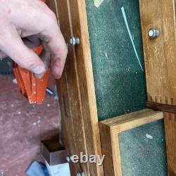 Armoire à outils vintage Union pour ingénieurs avec 8 tiroirs
<br/>
	