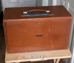Armoire-coffre vintage à 7 tiroirs pour outillage Union Engineers