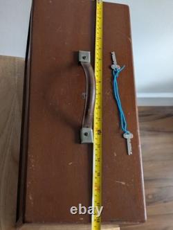 Armoire-coffre vintage à 7 tiroirs pour outillage Union Engineers