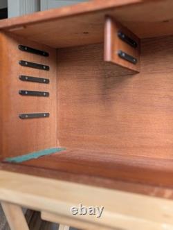 Armoire-coffre vintage à 7 tiroirs pour outillage Union Engineers