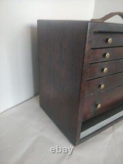 Armoire d'outils de menuisier vintage en bois massif avec tiroirs de coffre à outils de génie civil