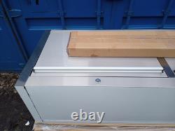 Banc de travail en acier inoxydable STC7200TB SGS 72 avec 15 tiroirs et armoires supérieures RS2261