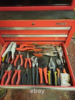 Boîte à outils US PRO TOOLS avec chariot à roulettes et tiroirs à roulement à billes rouge