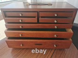 Boîte/armoire/coffre à outils en bois vintage avec 7 tiroirs pour ingénieurs/fabricants d'outils