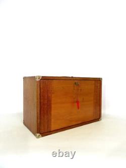 Cabinet à outils Emir pour ingénieurs/menuisiers avec 7 tiroirs Cabinet à outils Emir pour ingénieurs/menuisiers avec 7 tiroirs