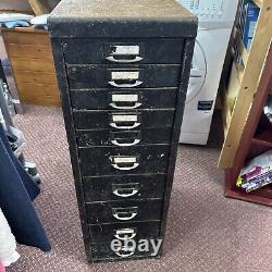 Cabinet de classement à outils en acier industriel vintage à 10 tiroirs