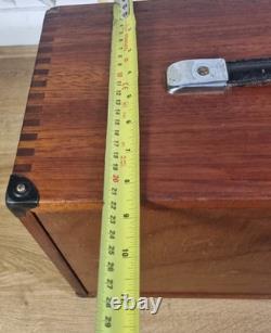 Coffre à outils d’ingénieur vintage en bois Buck & Hickman à 7 tiroirs avec clé, vers les années 1960