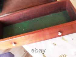 Coffre à outils vintage Neslein, commode à tiroirs, nécessite quelques travaux