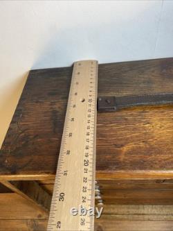 Coffre à outils vintage Neslein pour horlogers et ingénieurs avec 8 tiroirs