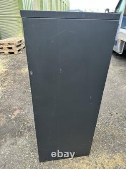 Grand cabinet de rangement à outils avec 10 tiroirs multi-tiroirs pour l'ingénierie, le classement, et les travaux manuels.