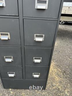 Grand cabinet de rangement à outils avec 10 tiroirs multi-tiroirs pour l'ingénierie, le classement, et les travaux manuels.