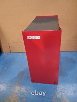 Halfords Coffre à outils de rangement d’atelier à 8 tiroirs et armoire, rouge, dessus cabossé