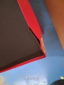Halfords Coffre à outils de rangement d’atelier à 8 tiroirs et armoire, rouge, dessus cabossé