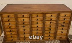 SUPERBE Rare Vintage VÉRITABLE Cabinet à Outils de Montreur d'Horloger à 40 Tiroirs par EMIR