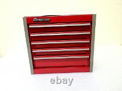Snap-on Nouveau Red Mini Bottom Tool Box 5 Tiroirs Base Cabinet Chrome Trim Micro